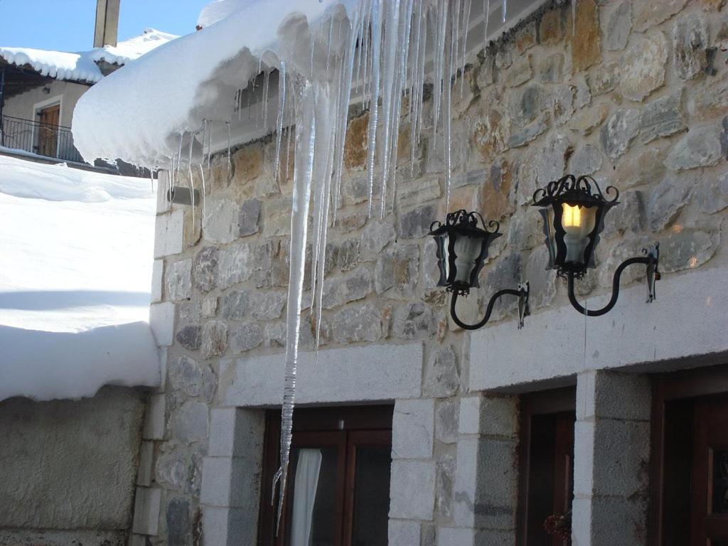 Hotel Ξενωνασ Σελινουντα à Kosmás Extérieur photo