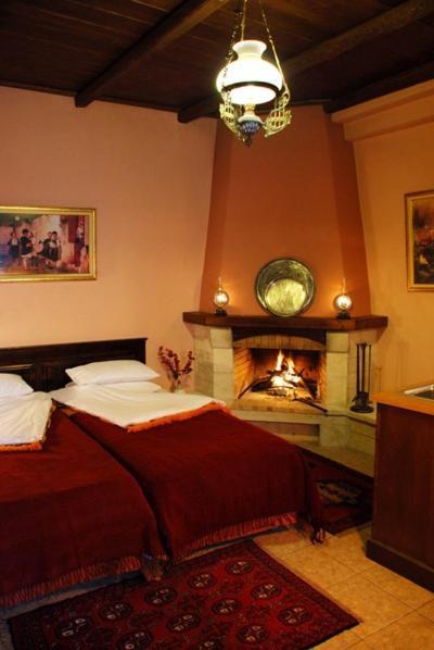 Hotel Ξενωνασ Σελινουντα à Kosmás Extérieur photo
