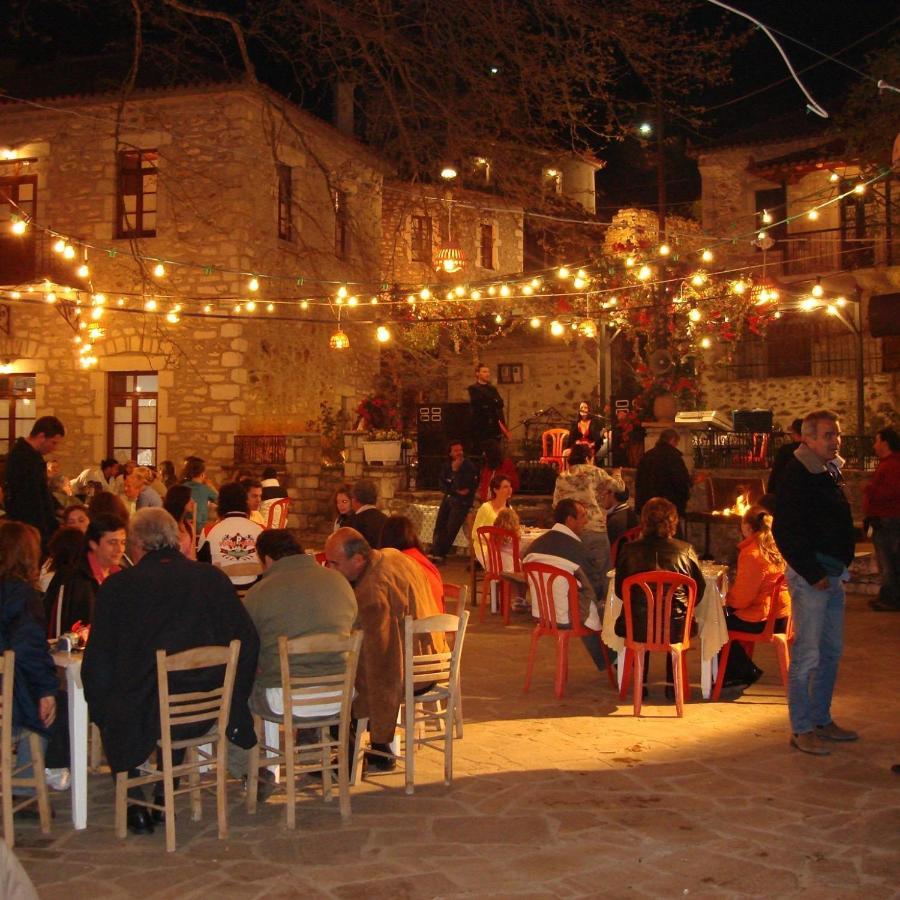 Hotel Ξενωνασ Σελινουντα à Kosmás Extérieur photo