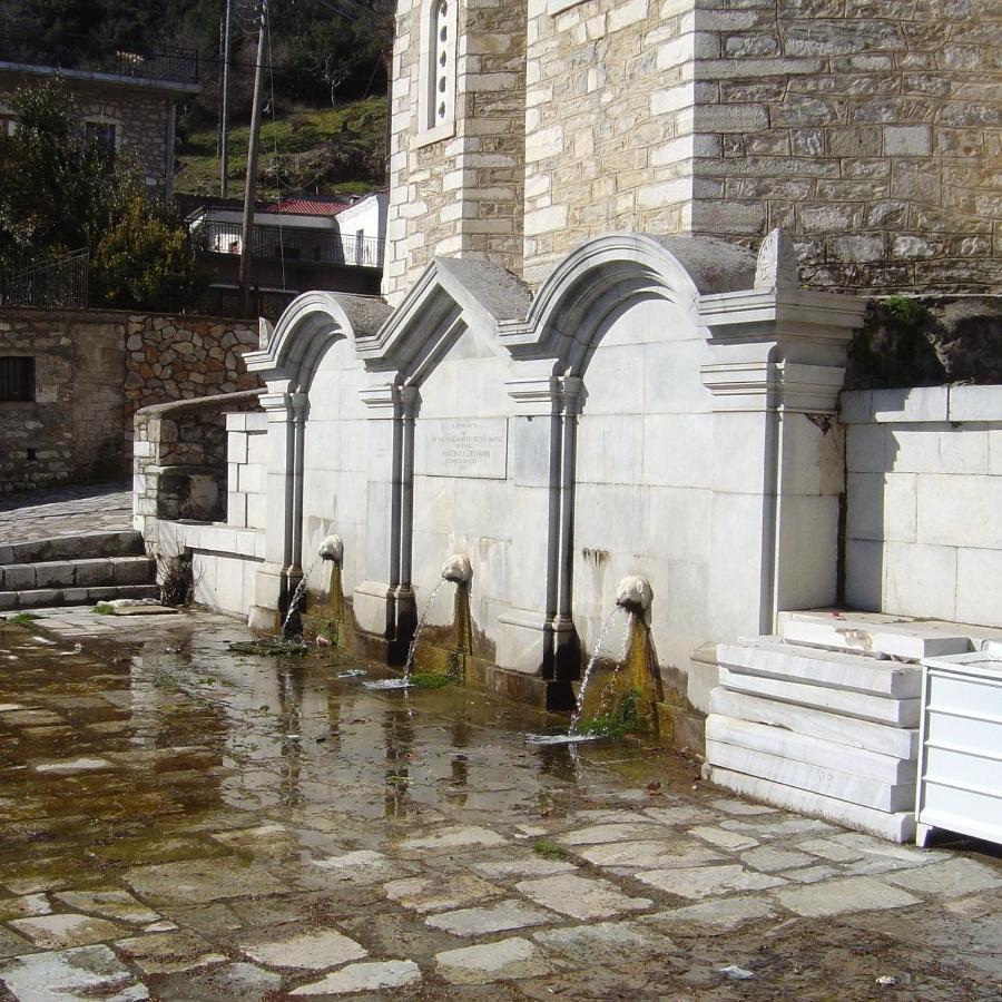 Hotel Ξενωνασ Σελινουντα à Kosmás Extérieur photo